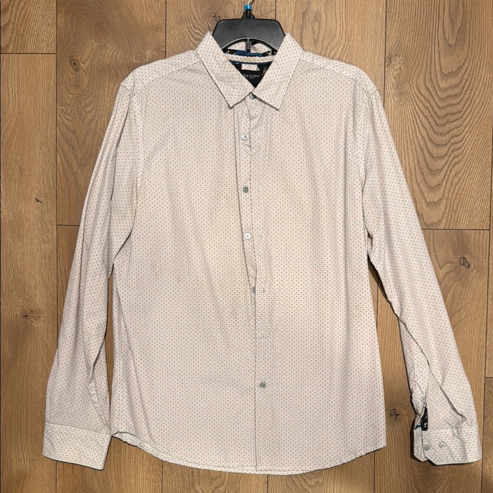 White Casual Button Down Shirt with Subtle Pattern